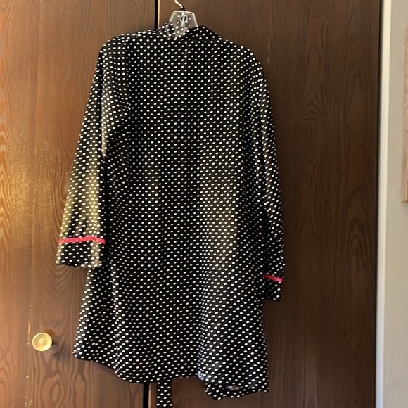 Apt 9 silky appearance black robe with white polka dots. Detached belt. Small - Picture 5 of 6
